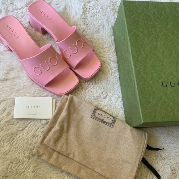New GUCCI Wild Rose Pink Rubber GG Logo Slides Heel Mules Sandals Women’… - Picture 12 of 12